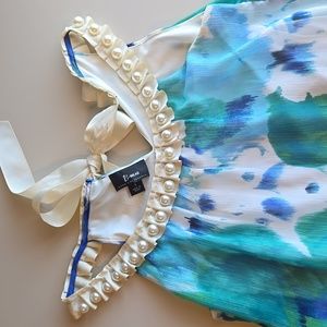 Blue and green pearl neckline tank